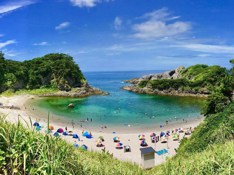 Shikinejima Island Getaway